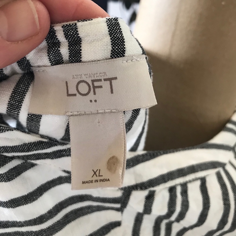 SOLD LOFT Linen Striped Tank - Picture 7 of 7